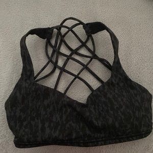 Lululemon cross back sports bra. Size 2 black and light grey pattern